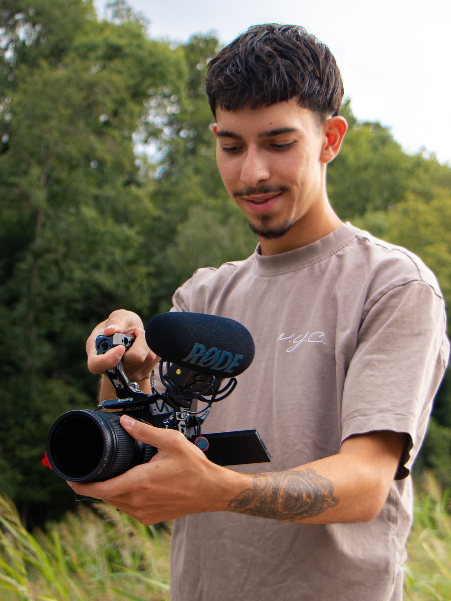 Lucas Jacinto, caméra à la main